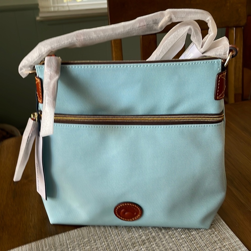 NWT Dooney and Bourke Shoulder-Crossbody Bag